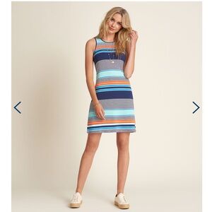 Sz L 🇨🇦⭐️New Hatley Bella Blue in Costal Stripes Sleeveless Summer. Never Worn